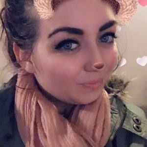 Meet your Posher, Danni